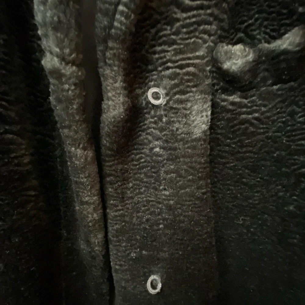 🖤Express • VINTAGE • black faux fur coat • M • EUC - Picture 3 of 7